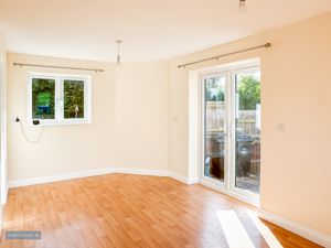 Sitting room- click for photo gallery